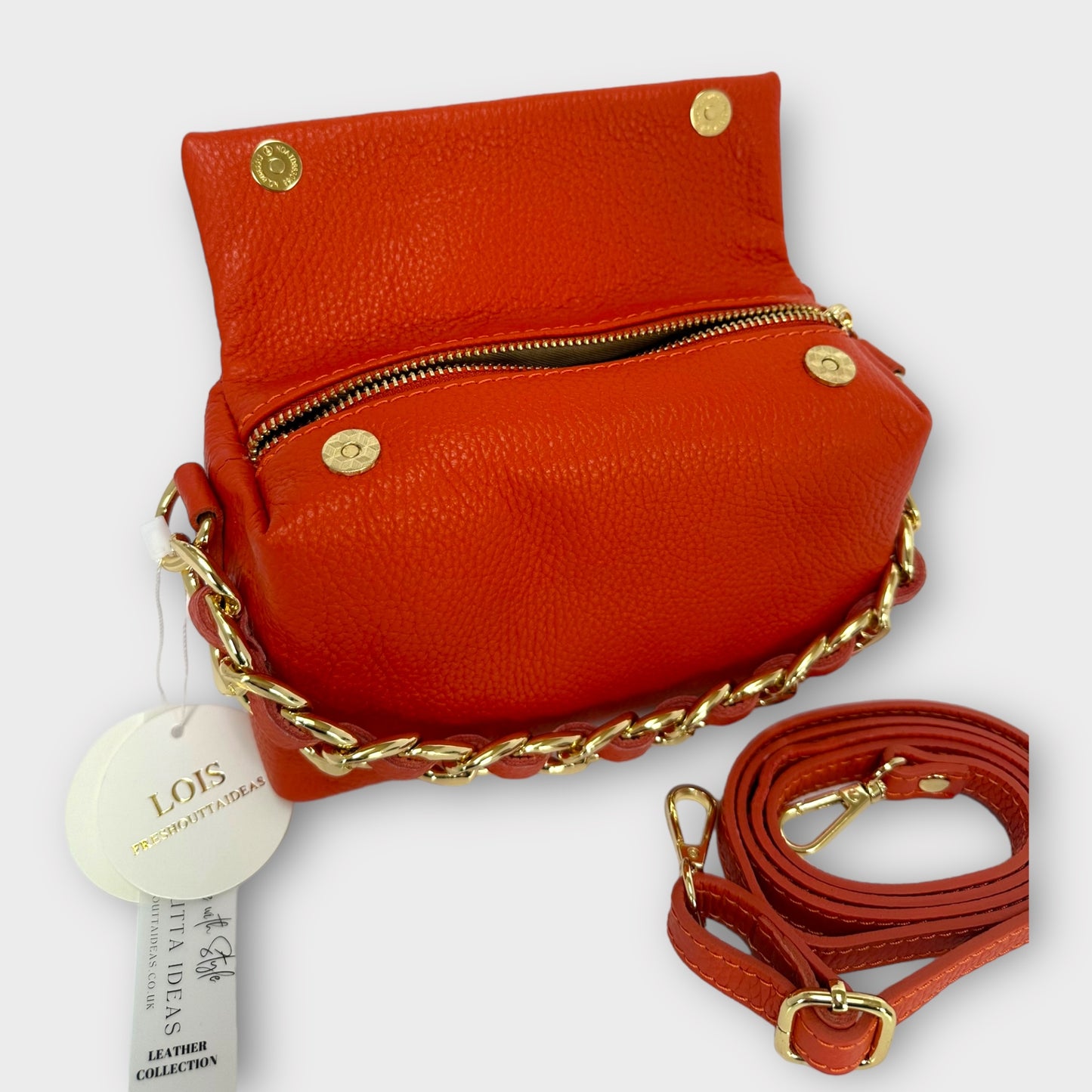 Lois  - Box shaped bag with chain detail