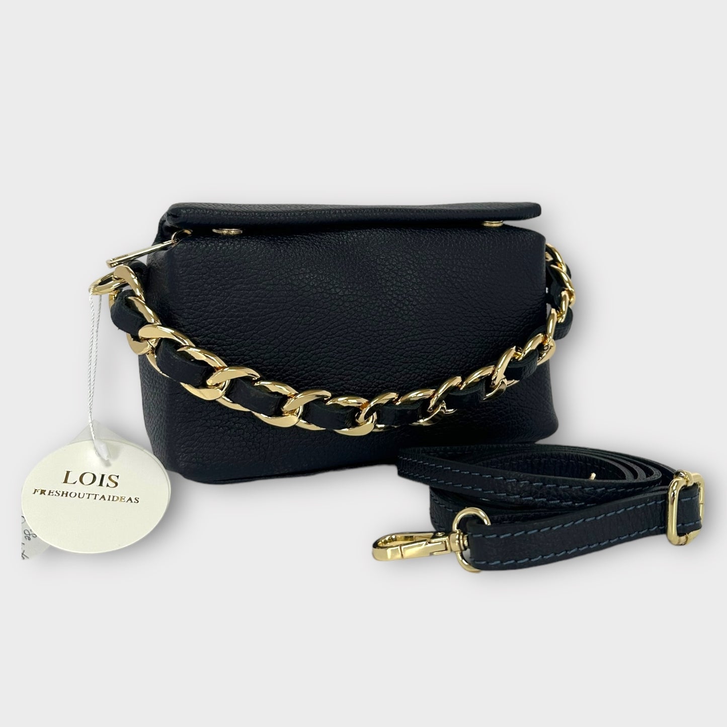 Lois  - Box shaped bag with chain detail